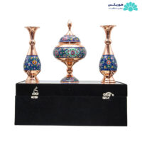 پکیج شکلات خوری (۲۰ سانتیمتری) و دو عدد گلدان صراحی (۱۶ سانتیمتری) مس و نقاشی